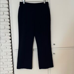 Wolford - Black crop pants. Elastic waist. USA size 12